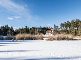 Hotel Waldsee, hotel v destinaci Fiè