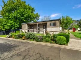 Traralgon Holiday Village