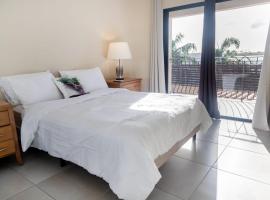 Cocy apartment in gold coast aruba, hotel em Palm-Eagle Beach
