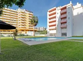 Praia da Rocha Central 1 With Pool by Homing