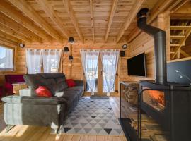 Chalet L'Abitiz, hotel din apropiere 
 de Telesiege du Bosc Negre, Puyvalador