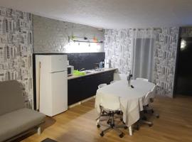 T3 tout confort pour 6 couchages, bed & breakfast a Hazebrouck