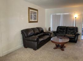 11A Convenient and lovely 2 bedroom near Las Vegas Strip 1711 A, apartment in Las Vegas