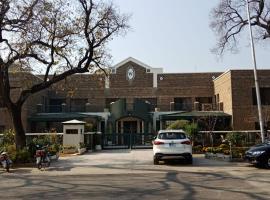 Welcome Hotel Islamabad: İslamabad, The Centaurus Alışveriş Merkezi yakınında bir otel