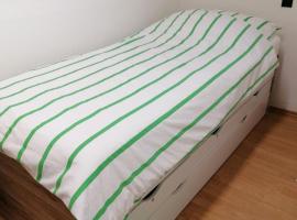 D&E Rooms, hotel ve Schwechatu