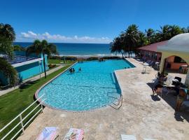 Parador Maunacaribe - Maunabo、マウナボのホテル