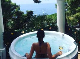 Villacore Luxury Guest House: Capri'de bir otel