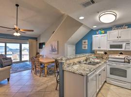 Steps to Sand! Miramar Unit with Pool, Tennis and More, מלון בדסטין