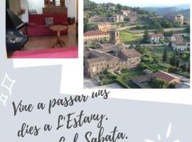 Cal Sabata, Ferienwohnung mit Hotelservice in Estany