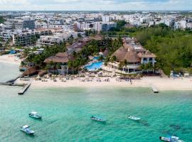 The Reef Coco Beach Resort & Spa- Optional All Inclusive, hotel in Playa del Carmen