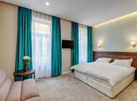Upstairs Boutique, serviced apartment sa Bucharest