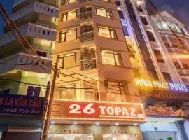 26 Topaz Hotel
