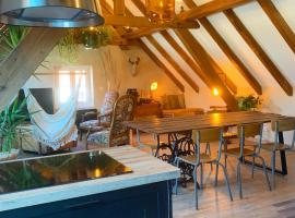 Gîte de charme à la campagne, proche de Strasbourg, hotel in Fessenheim-le-Bas