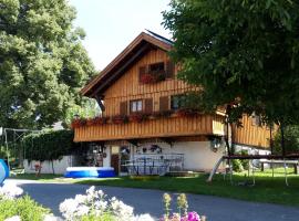 Ferienhaus Heuberger, hotel v destinaci Tännesberg