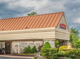 FairBridge Inn & Suites Poconos, hotel in Stroudsburg