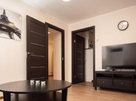 우크머지에 위치한 호텔 Crown Apartment