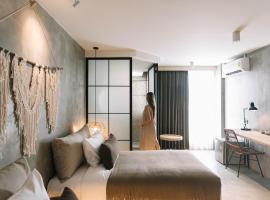 Viesnīca Glory Wabi Sabi Hotel清迈古城荣耀侘寂酒店 rajonā Si Phum, pilsētā Čiangmaja