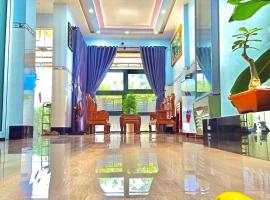 Hồng Phú Motel - Đảo Phú Quý、Cu Lao Thuのホテル