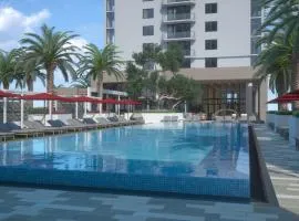 Global Luxury Suites Miami Worldcenter