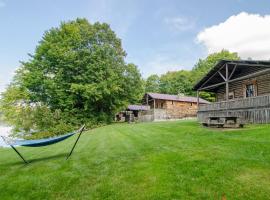 Mountain Lake Cottages, hotel v destinácii Westmore