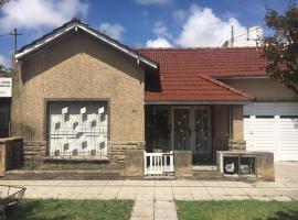 Lo de Dora, hotel cerca de Estadio José María Minella, Mar del Plata