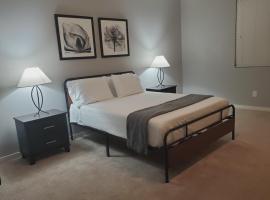 Adventure Short Term Stays - Southgate Ave, hotel v destinácii Phoenix