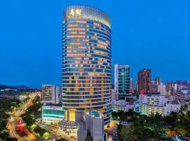 Crowne Plaza Zhuhai City Center by IHG