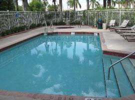 SLEEP INN & SUITES, 13600 SW 17TH CT, OCALA, FL, 34473-9034, hotel v destinaci Ocala