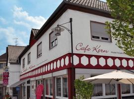 Hotel Cafe Kern, hotel conveniente a Großostheim