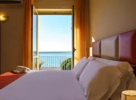 Hotel Tirreno