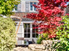 La Martinoise Garden, B&B in Saint-Martin-de-Ré