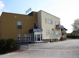 Hotel Tina, hotel v destinaci Samobor