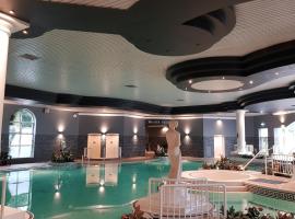 Rochestown Park Hotel & Leisure Centre، فندق في كورك