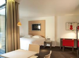 Hotel Le Pavillon 7, романтичний готель у місті Оберне
