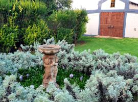 The Darling Farmstyle B&B, hotel em Krugersdorp