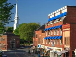 Lord Camden Inn, hotel Camdenben