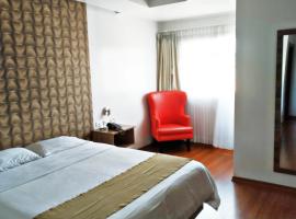 HOTEL.TORRE ESPINOZA, hotell sihtkohas Quito huviväärsuse S.D. Aucas Stadium lähedal
