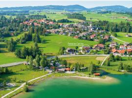 Pension Carina, guest house in Füssen