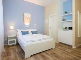 GuestHouse Köhn51, zentral gelegene, stilvoll eingerichtete Zimmer mit eigener Teeküche