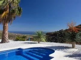 Stunning Villa near Velez-malaga