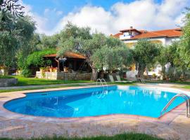 Effi's Garden Villa, hotel em Limenas