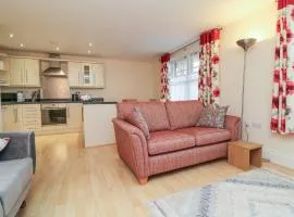 1 Tregonwell Court