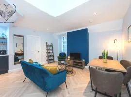 Quiet, central 2 bedroom Royal Mile gem