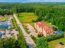 Hotel Helena, hotel in Giżycko