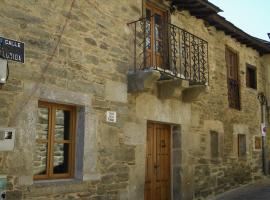 Casa Rural Los Cabritos de Tomás, landsted i Puebla de Sanabria