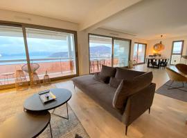LE PANORAMIQUE, pet-friendly hotel in Annecy