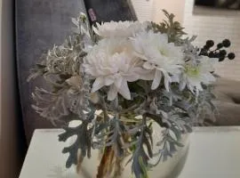 super apartment on O.Polya 137