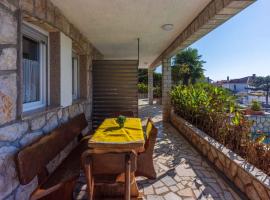 Studio in Crikvenica 42250, hotel v destinaci Sopaljska