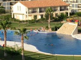 PINAR RESORT, resort en Sant Jordi