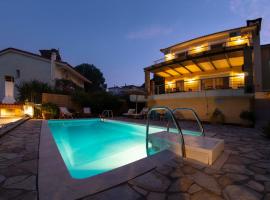 The Bird's Nest Luxury Villa, lúxushótel í Nafplio